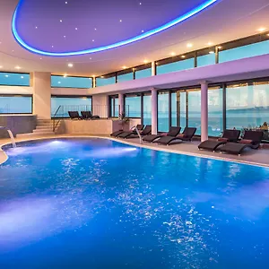 https://grand-hotel-adriatic-ii.primorje-gorskikotar.com